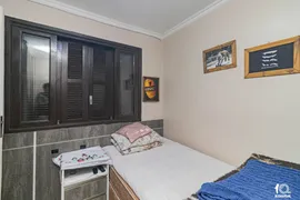 Casa com 5 Quartos à venda, 227m² no Guarani, Novo Hamburgo - Foto 7