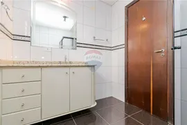 Sobrado com 3 Quartos à venda, 200m² no Capão da Imbuia, Curitiba - Foto 36