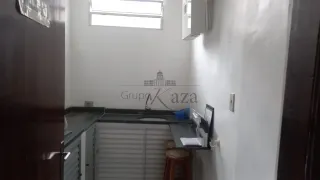 Casa com 8 Quartos à venda, 296m² no Jardim Maringá, São José dos Campos - Foto 9