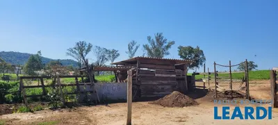 Fazenda / Sítio / Chácara com 2 Quartos à venda, 200m² no Jardim Portugal, Valinhos - Foto 40