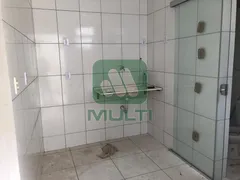 Casa com 2 Quartos para alugar, 80m² no Fundinho, Uberlândia - Foto 8