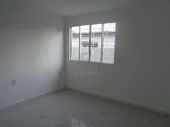 Casa com 3 Quartos para alugar, 200m² no São Sebastião, Porto Alegre - Foto 9