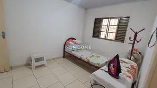 Casa com 3 Quartos à venda, 100m² no Vila Morangueira, Maringá - Foto 19