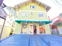 Loja / Salão / Ponto Comercial à venda, 151m² no Dutra, Gramado - Foto 1