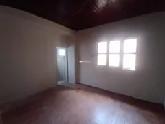 Casa com 3 Quartos à venda, 138m² no Saci, Teresina - Foto 6