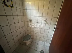 Galpão / Depósito / Armazém para alugar, 150m² no Centro, Uberlândia - Foto 18