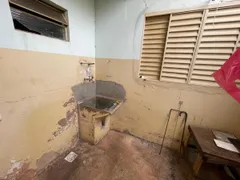 Casa com 3 Quartos à venda, 220m² no Vila Santa Helena, Presidente Prudente - Foto 3