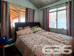 Casa com 3 Quartos à venda, 130m² no Adhemar Garcia, Joinville - Foto 17