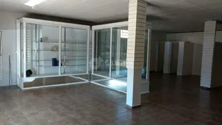 Loja / Salão / Ponto Comercial para alugar, 190m² no Presidente Roosevelt, Uberlândia - Foto 4