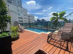 Cobertura com 2 Quartos para alugar, 166m² no Jardim Paulista, São Paulo - Foto 2