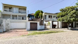 Casa com 1 Quarto à venda, 150m² no Santo Antônio, Porto Alegre - Foto 31