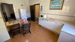 Casa com 3 Quartos à venda, 140m² no Braz de Pina, Rio de Janeiro - Foto 19