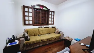 Casa com 4 Quartos à venda, 299m² no Ipiranga, Belo Horizonte - Foto 8