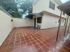 Sobrado com 2 Quartos para alugar, 120m² no Casoni, Londrina - Foto 6