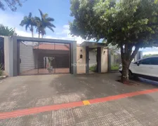 Casa com 4 Quartos à venda, 230m² no Vila São Luiz, Dourados - Foto 1