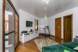 Casa com 5 Quartos à venda, 243m² no Espiríto Santo, Porto Alegre - Foto 24