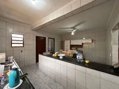 Casa com 3 Quartos à venda, 173m² no Vila Loty, Itanhaém - Foto 17