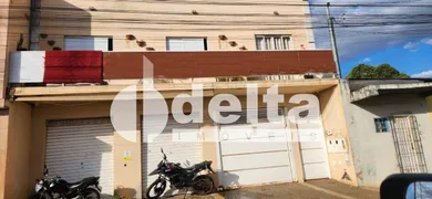 Galpão / Depósito / Armazém com 3 Quartos à venda, 400m² no São Jorge, Uberlândia - Foto 1