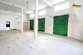 Loja / Salão / Ponto Comercial para alugar, 103m² no Interlagos, Divinópolis - Foto 1