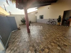 Casa com 2 Quartos à venda, 80m² no Laranjeiras, Uberlândia - Foto 19