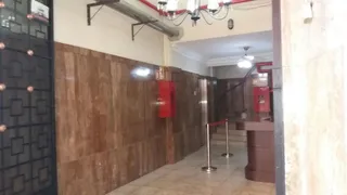 Conjunto Comercial / Sala para alugar, 98m² no Centro Histórico, Porto Alegre - Foto 9