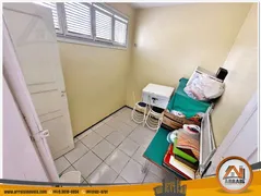 Casa com 4 Quartos à venda, 226m² no Montese, Fortaleza - Foto 11