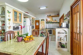 Fazenda / Sítio / Chácara com 5 Quartos à venda, 420m² no Jardim Palmeiras, Caçapava - Foto 4