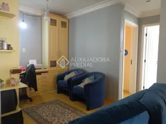 Apartamento com 2 Quartos à venda, 70m² no Mont' Serrat, Porto Alegre - Foto 3