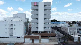 Apartamento com 2 Quartos à venda, 54m² no Tubalina, Uberlândia - Foto 2