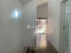 Apartamento com 2 Quartos à venda, 61m² no Jardim do Salso, Porto Alegre - Foto 13