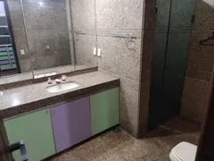 Casa com 5 Quartos para alugar, 2381m² no Manoel Dias Branco, Fortaleza - Foto 41