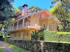 Casa com 4 Quartos para venda ou aluguel, 250m² no Planalto, Gramado - Foto 1