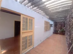 Casa com 3 Quartos à venda, 138m² no Saci, Teresina - Foto 3