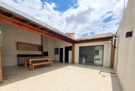 Casa com 3 Quartos à venda, 200m² no Santa Mônica, Uberlândia - Foto 16