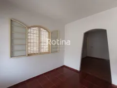 Casa com 3 Quartos para alugar, 115m² no Brasil, Uberlândia - Foto 5