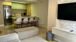 Apartamento com 3 Quartos à venda, 70m² no Vila Bosque, Maringá - Foto 11