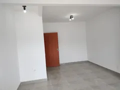 Loja / Salão / Ponto Comercial para alugar, 35m² no Vila Santo Antonio, São José do Rio Preto - Foto 5