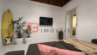 Casa com 3 Quartos para alugar, 120m² no Canto Grande, Bombinhas - Foto 7