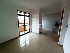 Apartamento com 3 Quartos à venda, 55m² no Cidade Jardim, São José dos Pinhais - Foto 2