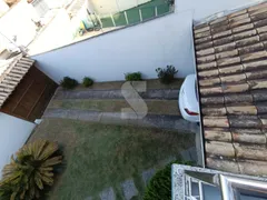 Casa com 3 Quartos à venda, 227m² no Três Barras, Contagem - Foto 23