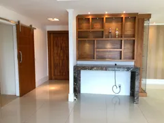 Apartamento com 3 Quartos para alugar, 202m² no Centro, Santana de Parnaíba - Foto 14