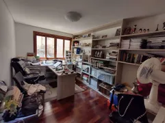 Casa com 3 Quartos à venda, 320m² no Chácara dos Lagos, Carapicuíba - Foto 16