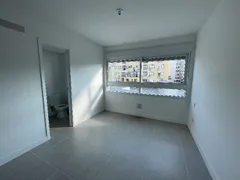 Apartamento com 1 Quarto para alugar, 30m² no Centro, Porto Alegre - Foto 13