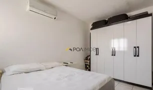 Casa com 3 Quartos para alugar, 280m² no Navegantes, Porto Alegre - Foto 19