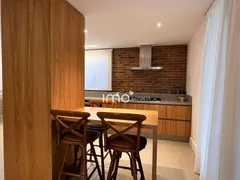 Casa de Condomínio com 3 Quartos à venda, 375m² no Bairro Marambaia, Vinhedo - Foto 4