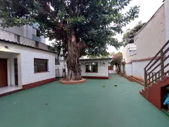 Casa com 4 Quartos à venda, 245m² no Coração Eucarístico, Belo Horizonte - Foto 18