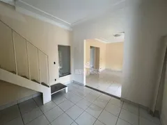 Casa com 4 Quartos à venda, 300m² no Fundinho, Uberlândia - Foto 17