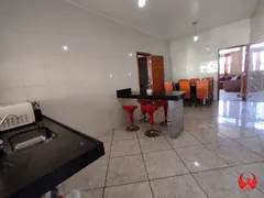 Casa com 3 Quartos para alugar, 200m² no Oitis, Contagem - Foto 8