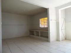 Apartamento com 5 Quartos para alugar, 162m² no São Benedito, Uberaba - Foto 12