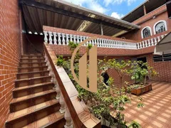 Casa com 3 Quartos à venda, 257m² no Vila Scarpelli, Santo André - Foto 5